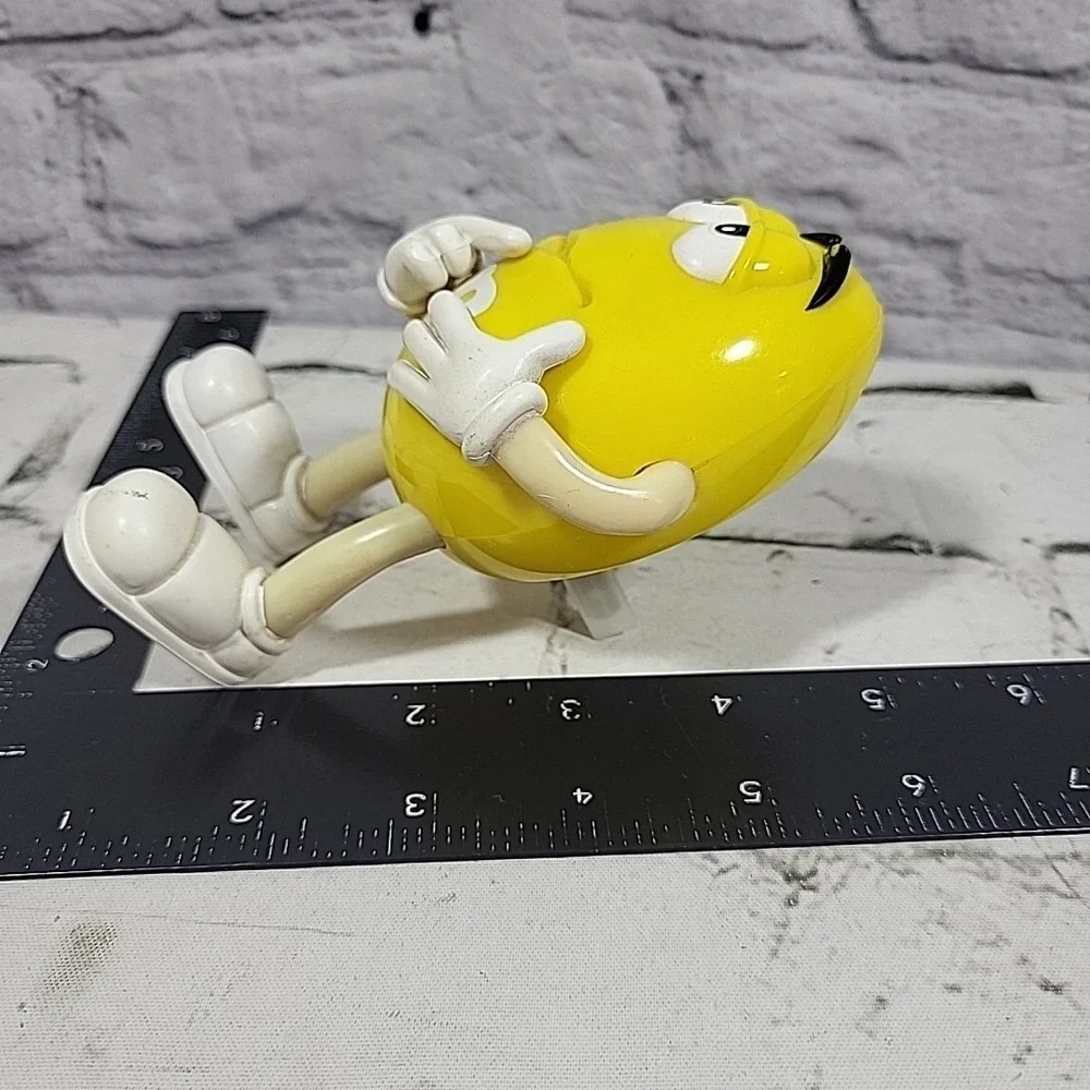 VTG Hershy M&Ms Nightlight Yellow Peanut Candy Advertising Novelty Tested Works